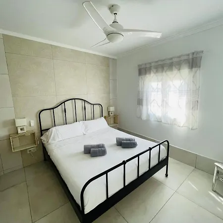 アパート La Terraza